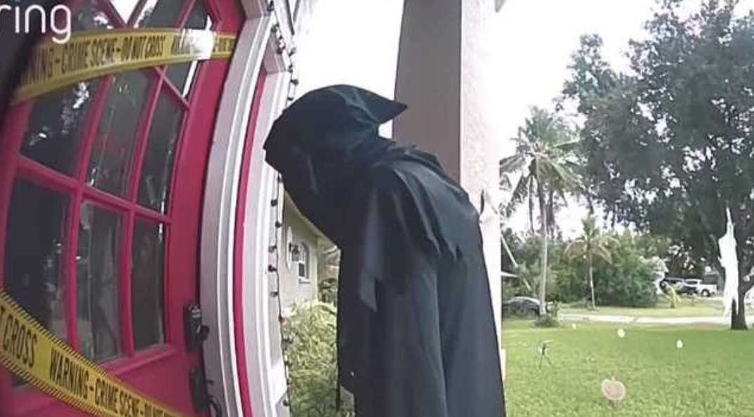 Child dressed as Grim Reaper startles Florida neighbors — Brookfield Community news