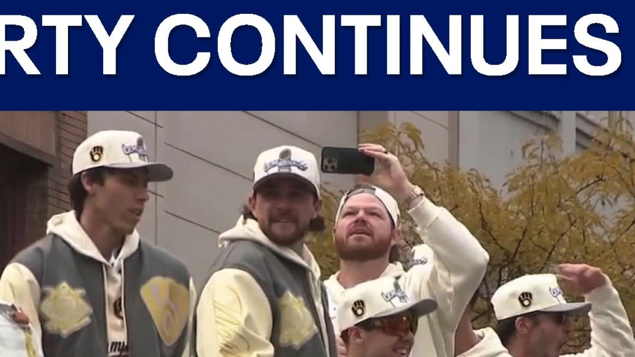 Milwaukee bars ready for crowd surge after Brewers parade — Brookfield Community news